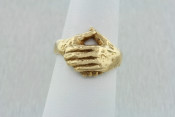 14k holding hands ring