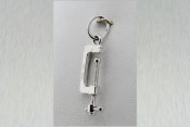 14k functioning clamp charm
